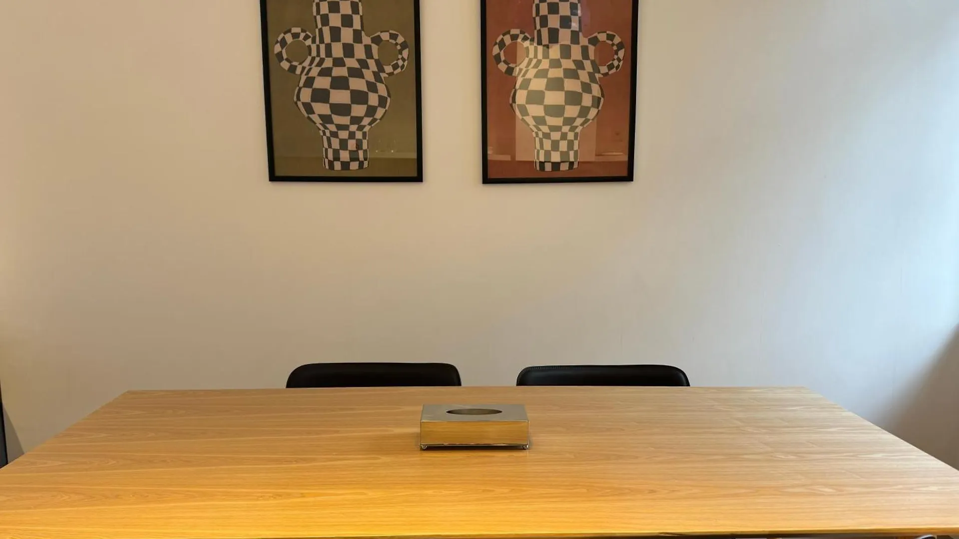 Modern King Apartment 102 Тбилиси 0*,  Грузия